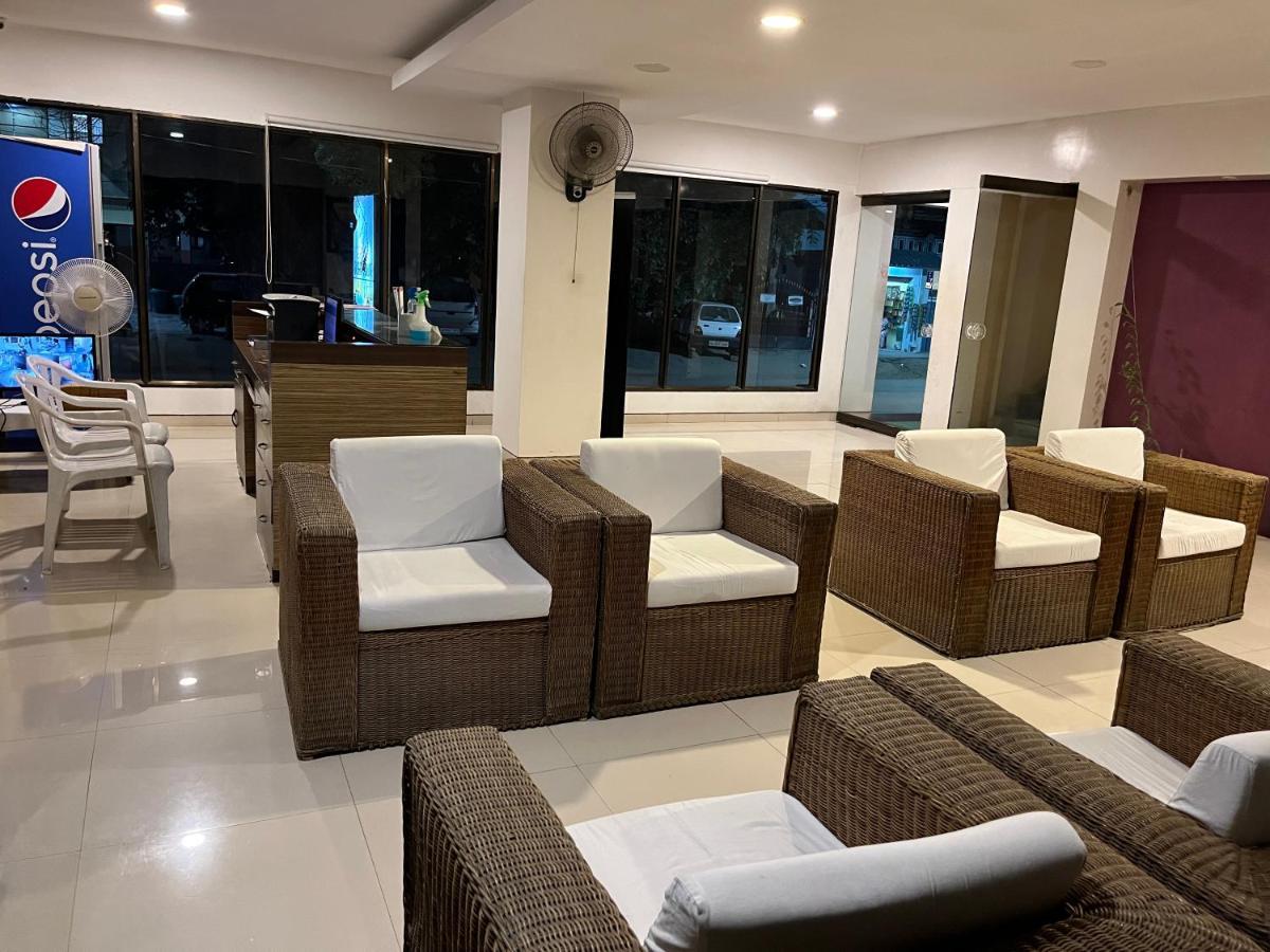 Asr Guesthouse Tirupati Exteriör bild